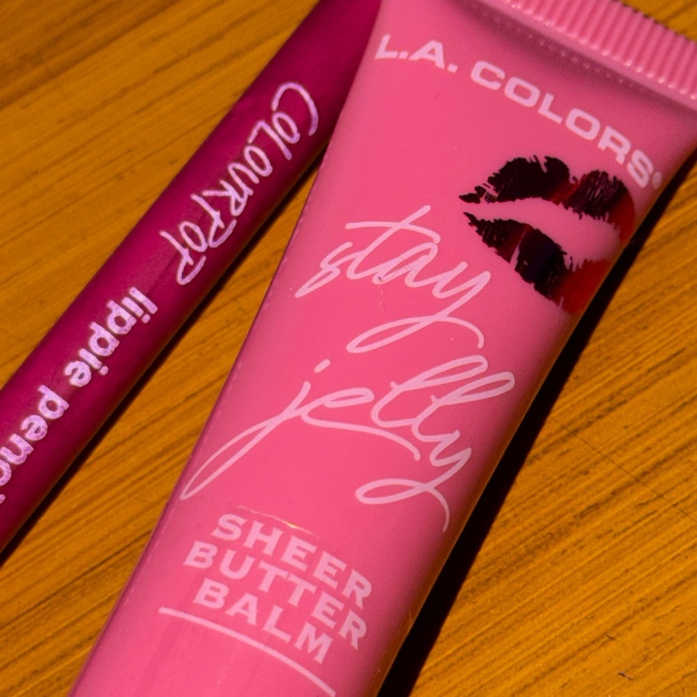 L.A. Colors Stay Jelly Sheer Butter Balm lip kit - Picture 3 of 7